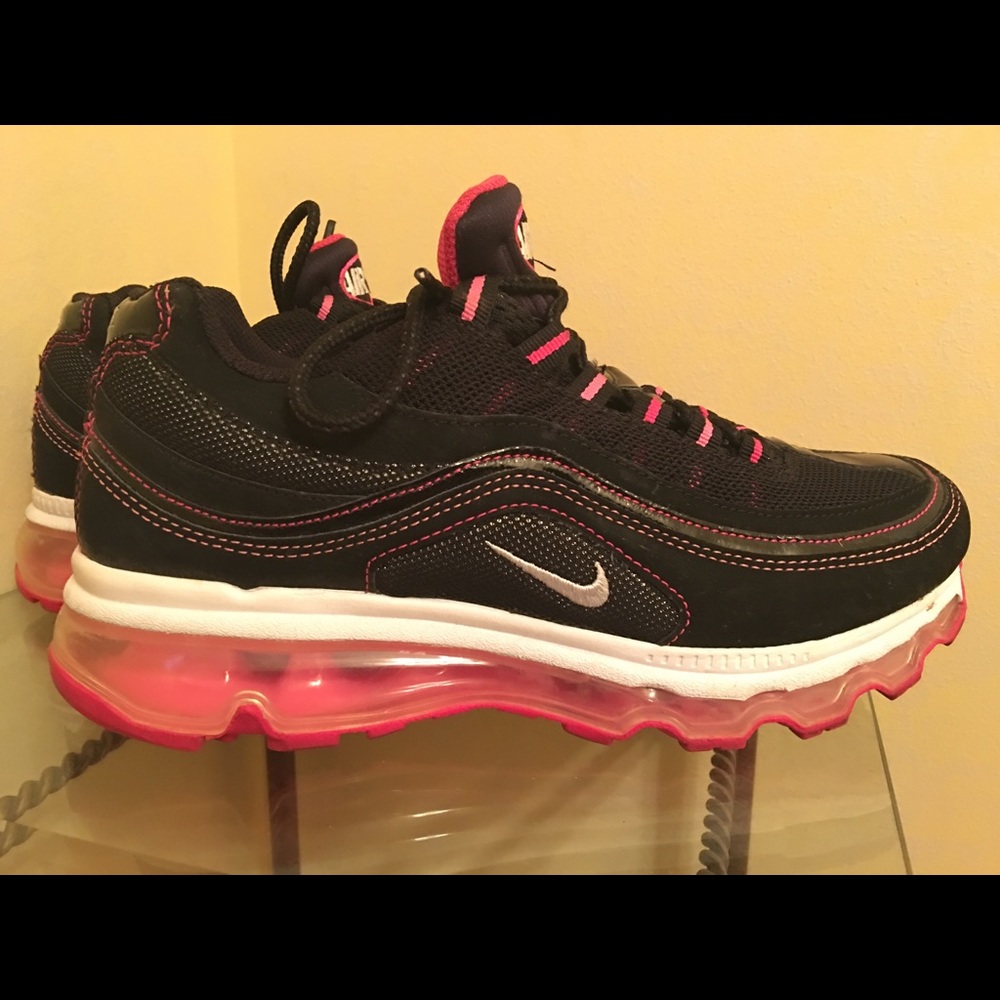 Girls Nike Air Max size 6y